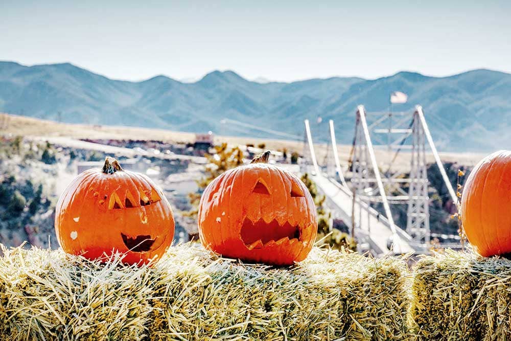 Royal Gorge Boo at the Bridge