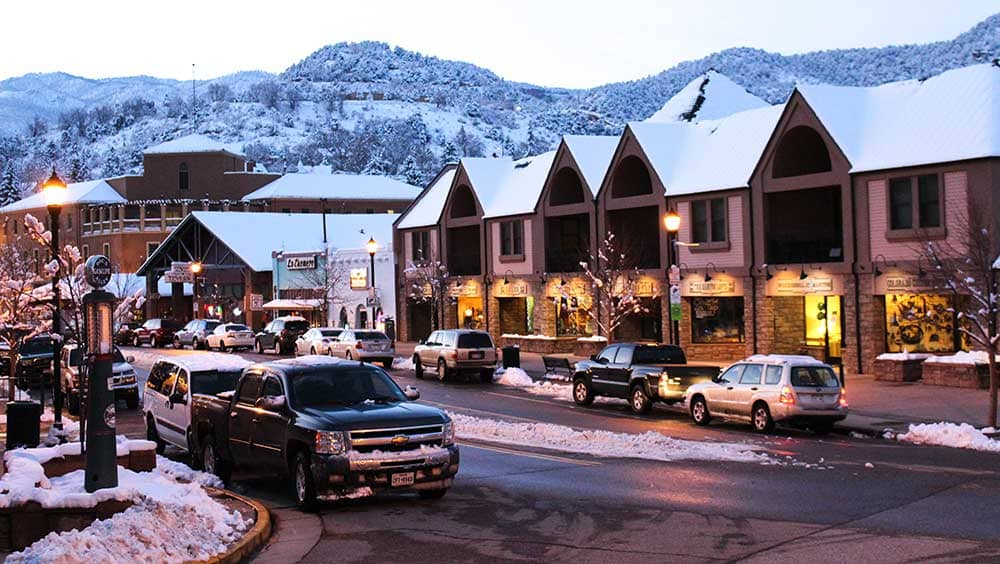 Manitou Springs shopping with snow