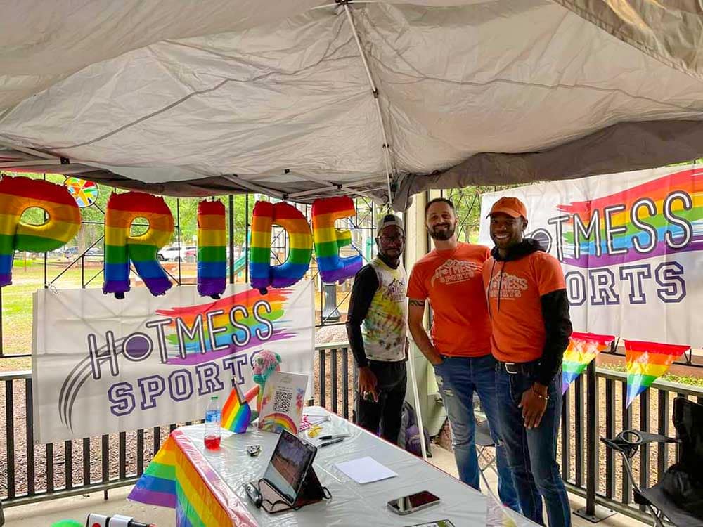 Puesto en el Festival del Orgullo de Manitou